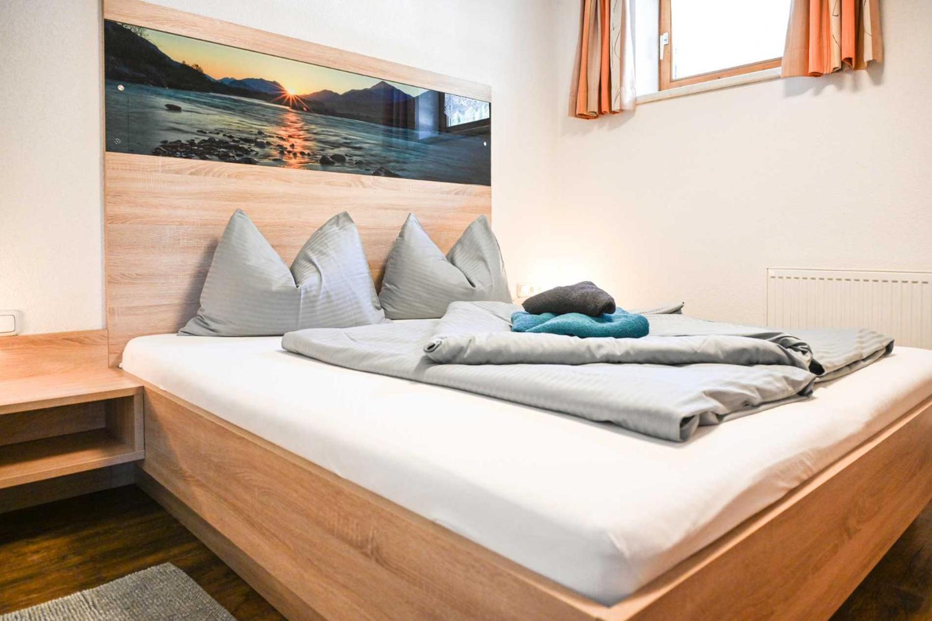 Appartements Schwarzer Adler Elbigenalp Bagian luar foto